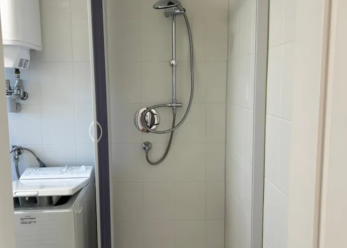 Schoene 1-zimmer Am Bahnhof Mit Parkplatz Appartement *
