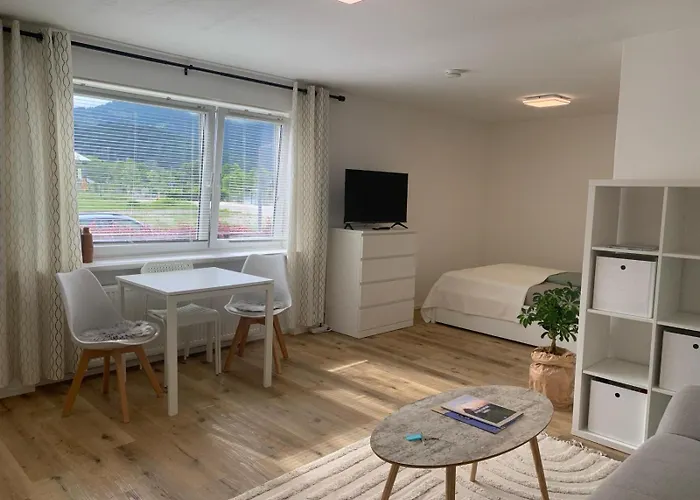 Schoene 1-zimmer Am Bahnhof Mit Parkplatz Appartement Sonthofen